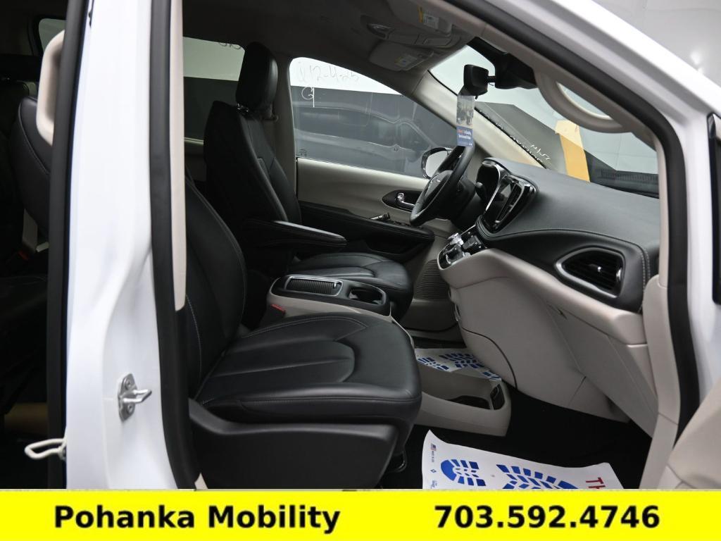 used 2024 Chrysler Pacifica car, priced at $64,995