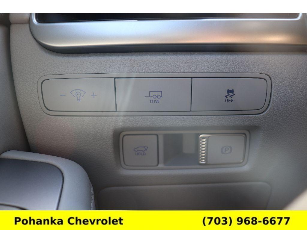 used 2024 Hyundai Palisade car, priced at $41,900