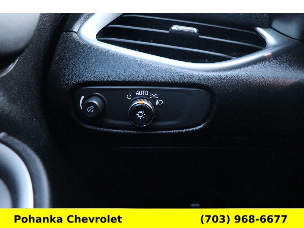 used 2020 Chevrolet Malibu car, priced at $15,711