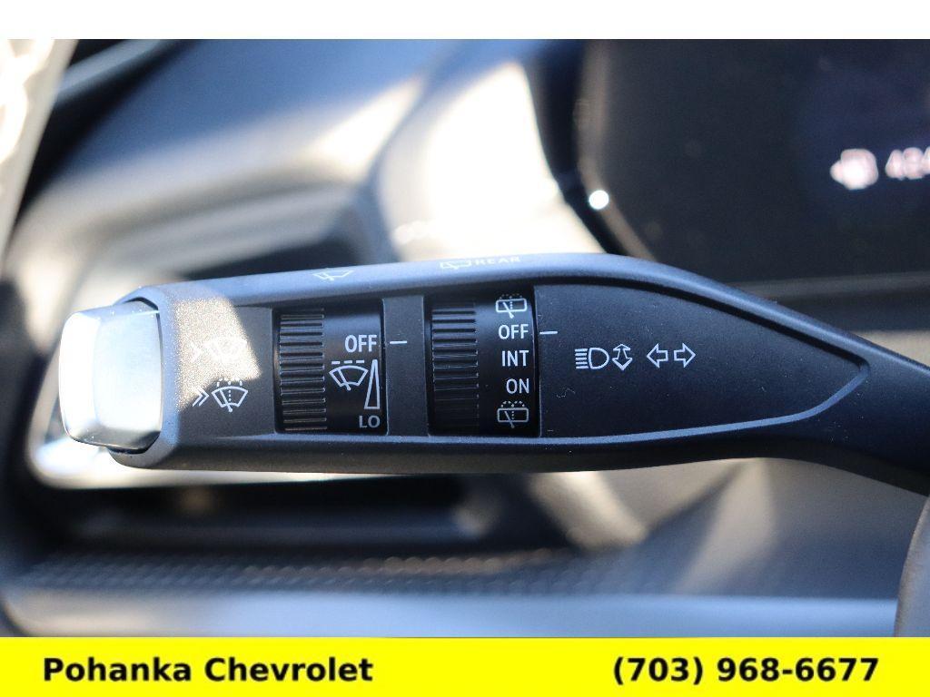 new 2026 Chevrolet Traverse car, priced at $42,795