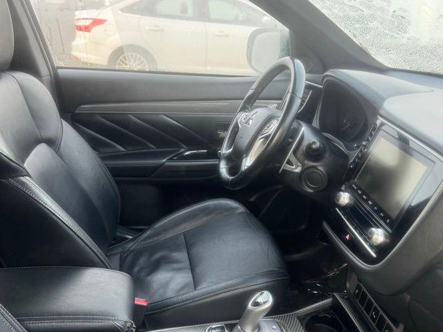 used 2020 Mitsubishi Outlander PHEV car, priced at $15,750