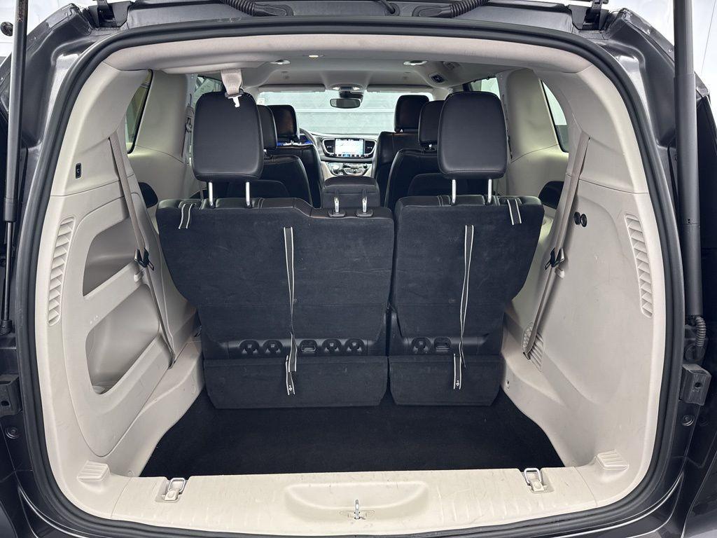 used 2023 Chrysler Pacifica car, priced at $23,397