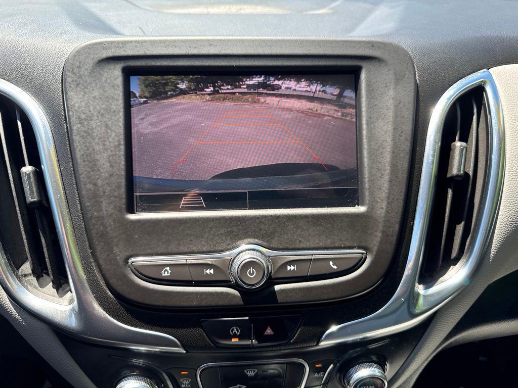 used 2022 Chevrolet Equinox car, priced at $21,199