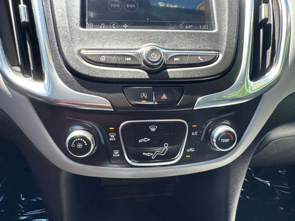used 2022 Chevrolet Equinox car, priced at $21,199