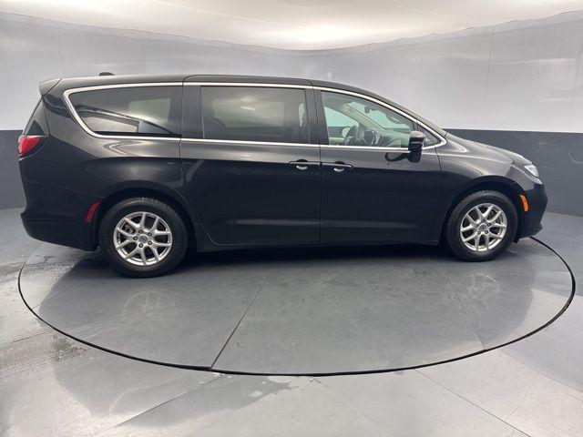 used 2024 Chrysler Pacifica car, priced at $29,250