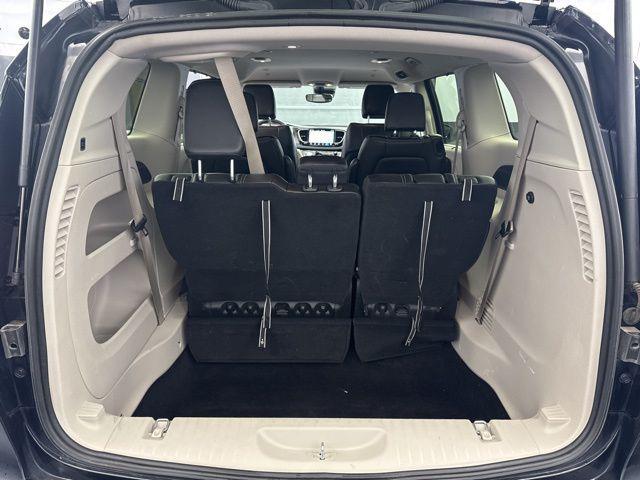 used 2024 Chrysler Pacifica car, priced at $29,250