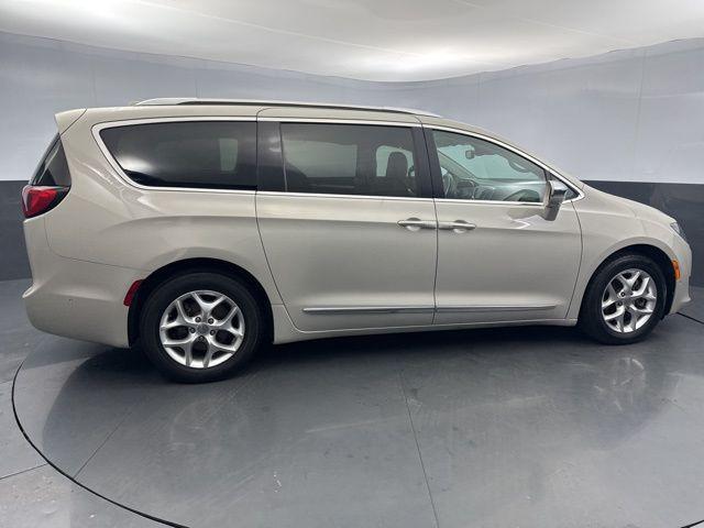 used 2020 Chrysler Pacifica car, priced at $24,449