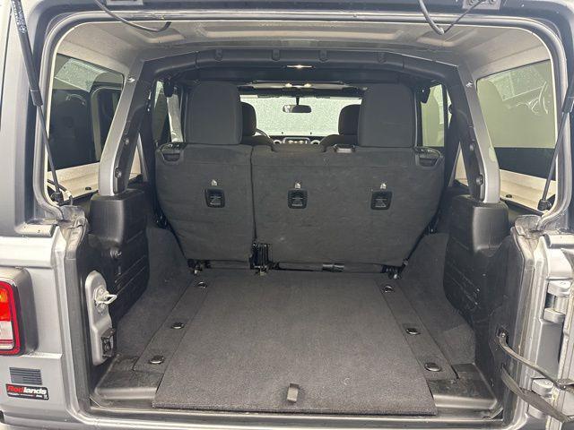 used 2021 Jeep Wrangler Unlimited car, priced at $24,566