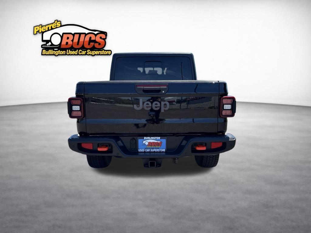 used 2021 Jeep Gladiator car, priced at $36,077