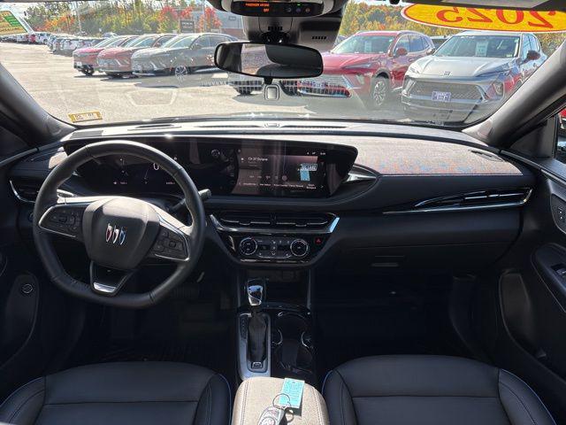 used 2025 Buick Envista car, priced at $25,000