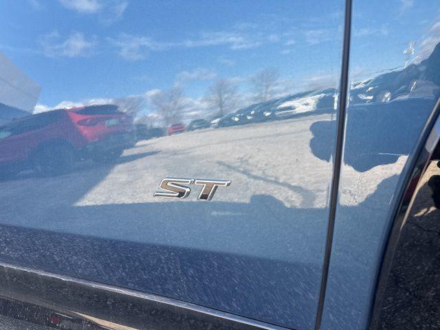 new 2026 Buick Envista car, priced at $27,135