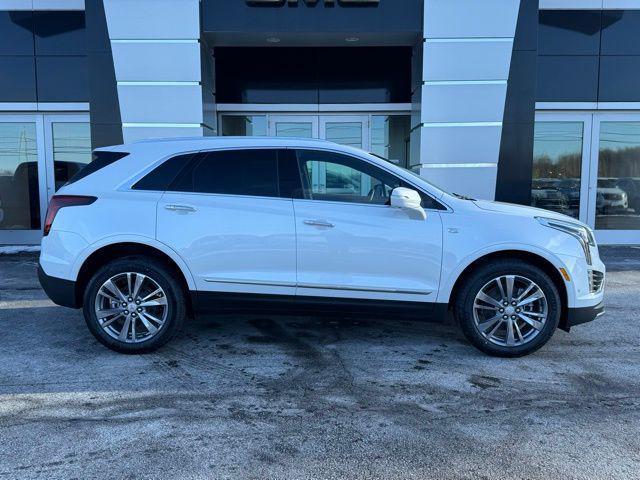 new 2026 Cadillac XT5 car, priced at $58,045