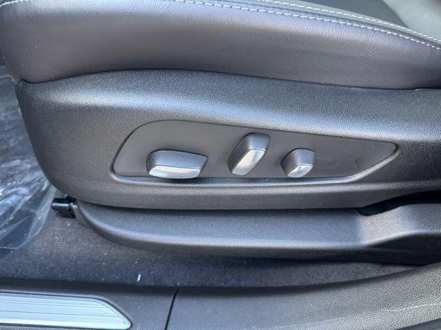 new 2026 Cadillac XT5 car, priced at $60,895