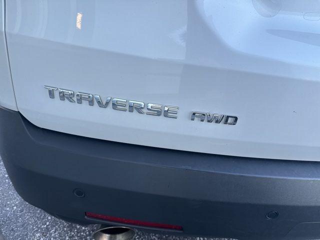 used 2020 Chevrolet Traverse car, priced at $13,489