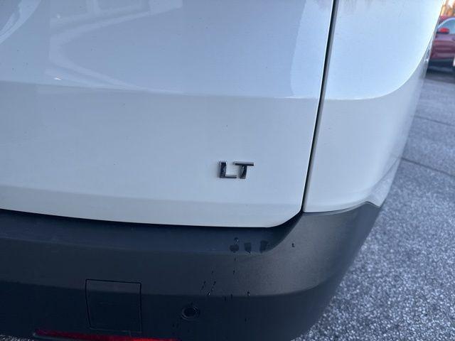 used 2020 Chevrolet Traverse car, priced at $13,489