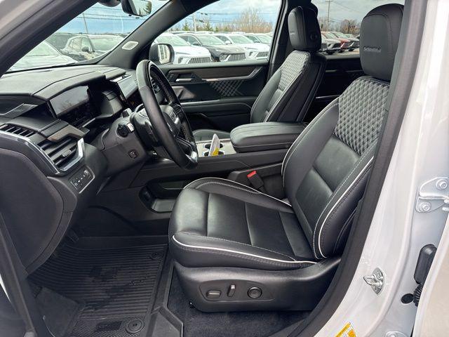 used 2025 GMC Acadia car, priced at $50,998