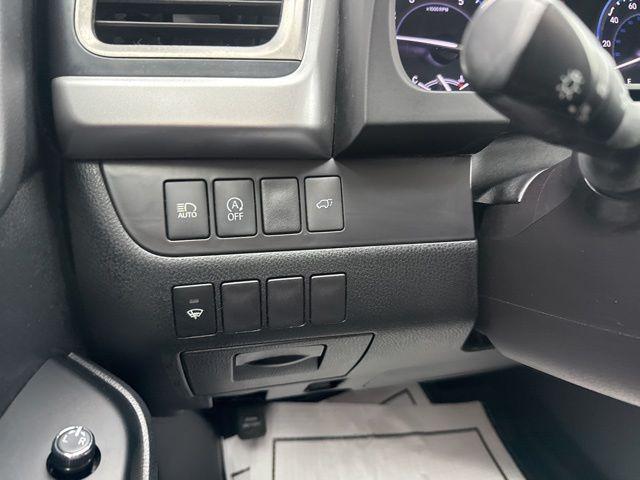 used 2019 Toyota Highlander car, priced at $23,898