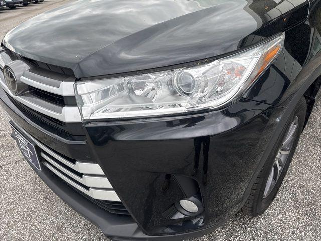 used 2019 Toyota Highlander car, priced at $23,898