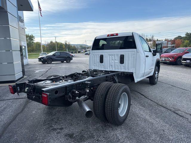 new 2026 GMC Sierra 3500 car, priced at $76,198