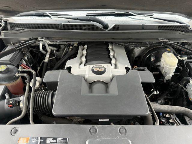 used 2015 Cadillac Escalade ESV car, priced at $17,998