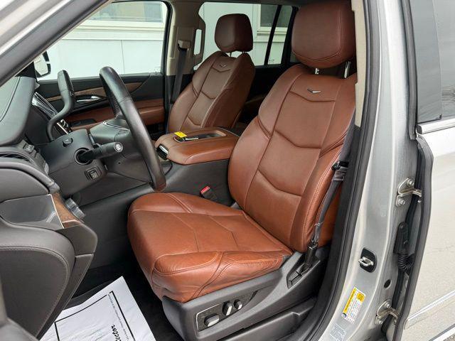 used 2015 Cadillac Escalade ESV car, priced at $17,998