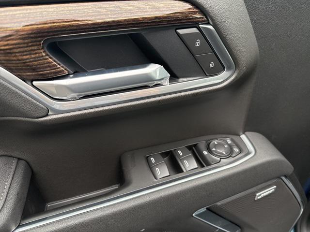 new 2026 GMC Sierra 1500 car, priced at $58,325