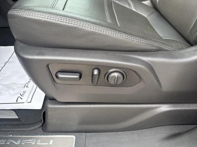 used 2021 GMC Sierra 1500 car, priced at $38,998