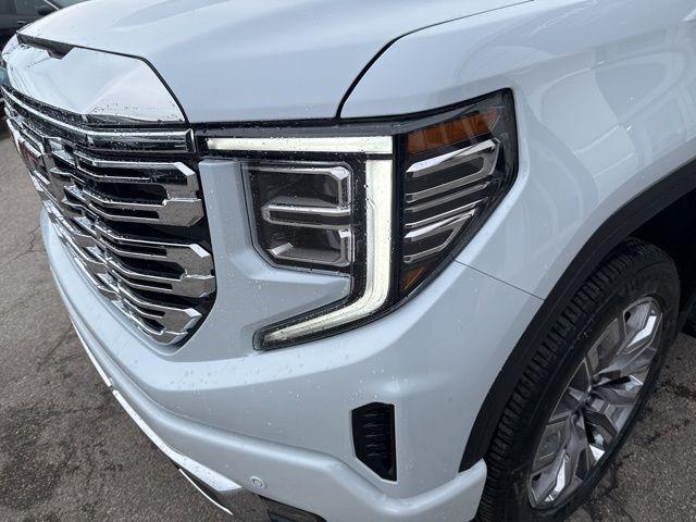 new 2026 GMC Sierra 1500 car, priced at $71,900