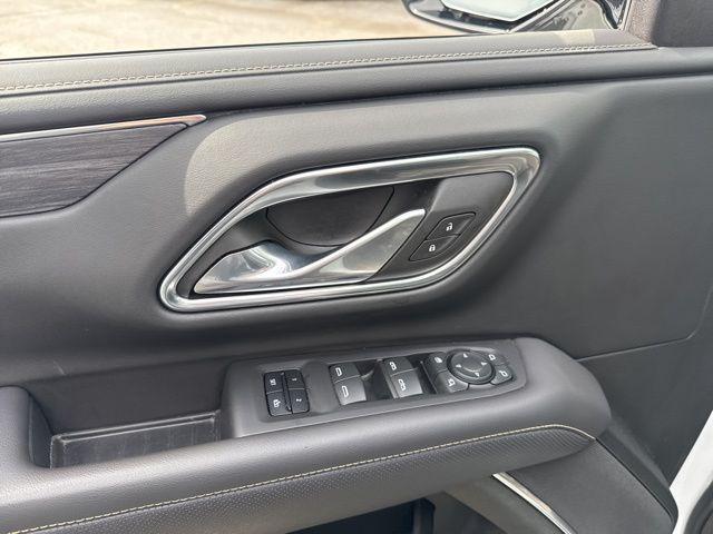 used 2023 GMC Yukon XL car, priced at $49,498