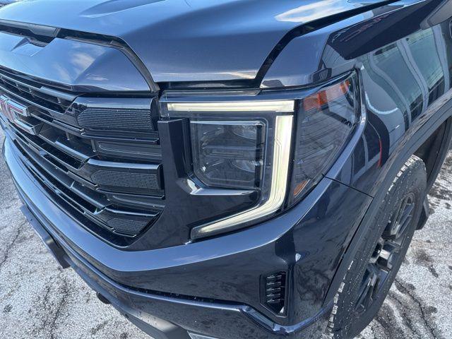 used 2023 GMC Sierra 1500 car, priced at $41,598