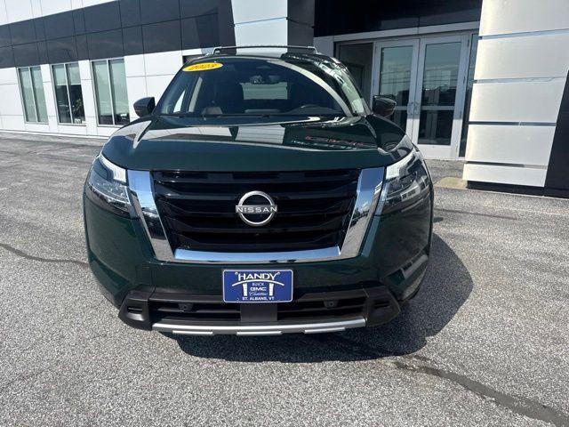 used 2023 Nissan Pathfinder car, priced at $34,497