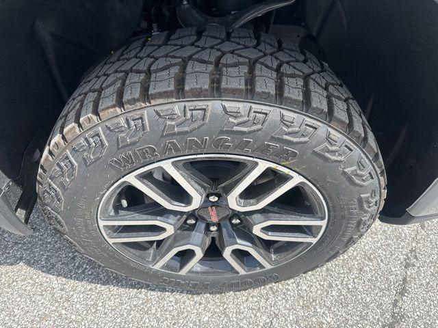 new 2026 GMC Sierra 1500 car, priced at $66,475