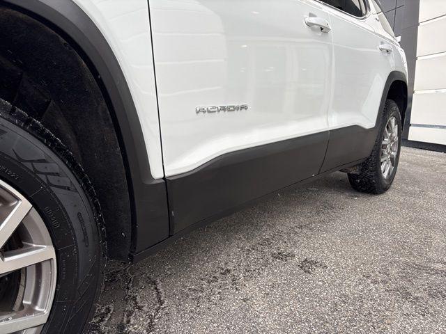 used 2021 GMC Acadia car, priced at $22,048