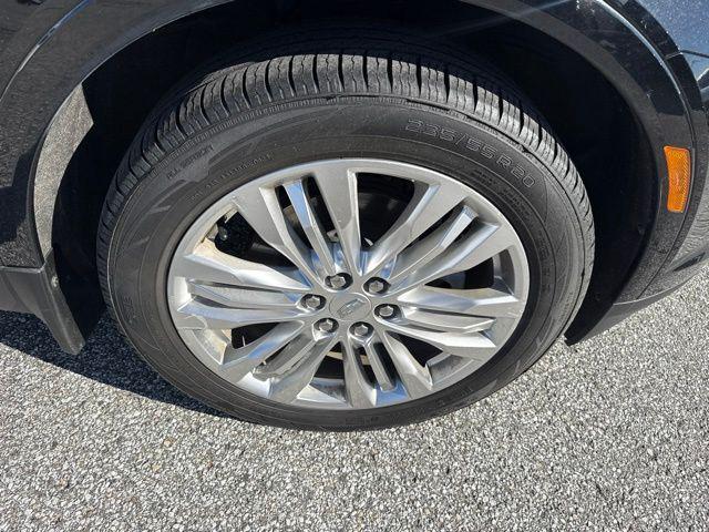 used 2017 Cadillac XT5 car, priced at $17,647