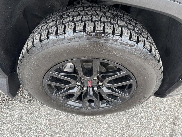 used 2023 GMC Sierra 1500 car, priced at $39,248