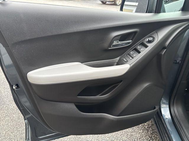 used 2022 Chevrolet Trax car, priced at $17,798