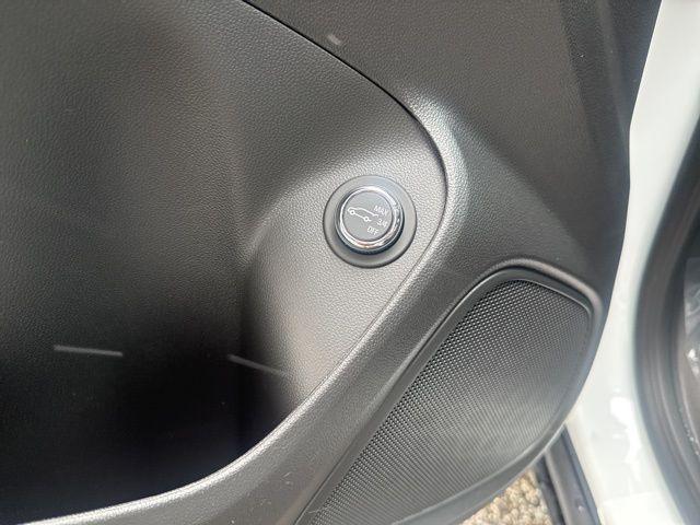 new 2026 Buick Encore GX car, priced at $27,750