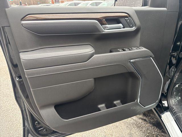 new 2026 GMC Sierra 1500 car, priced at $50,290