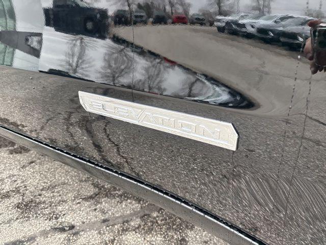 new 2026 GMC Sierra 1500 car, priced at $50,290