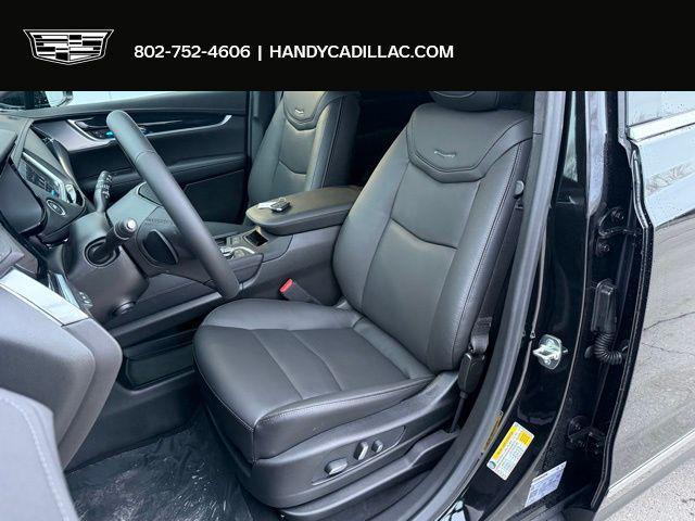 new 2026 Cadillac XT5 car, priced at $55,945