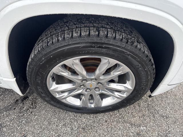 used 2020 Chevrolet Traverse car, priced at $24,698