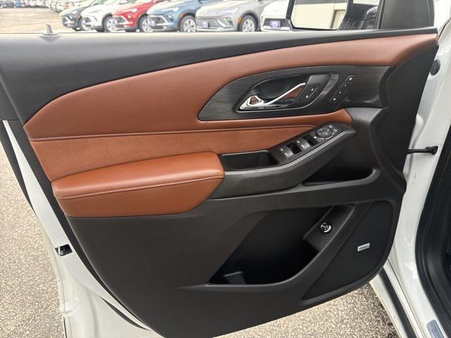 used 2020 Chevrolet Traverse car, priced at $24,698