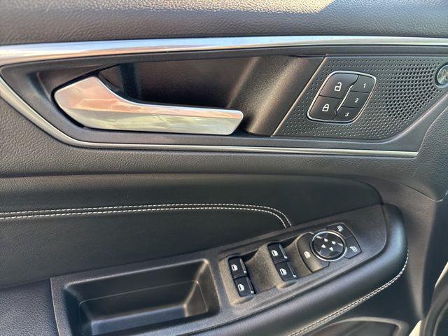 used 2022 Ford Edge car, priced at $28,798