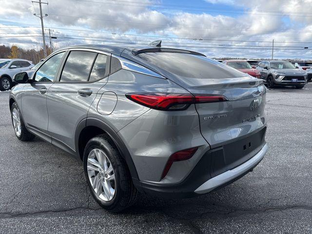 new 2025 Buick Envista car, priced at $24,930