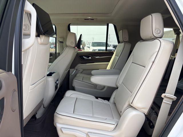 used 2021 GMC Yukon car, priced at $43,000