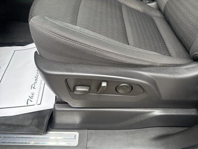 used 2022 GMC Sierra 1500 car, priced at $36,498