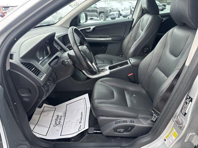 used 2015 Volvo XC60 car, priced at $9,899