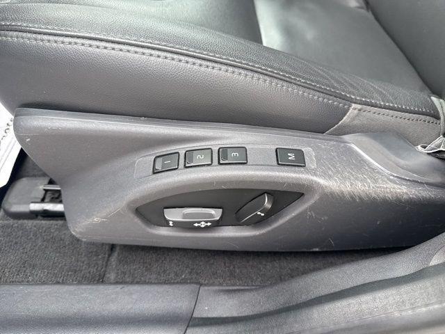 used 2015 Volvo XC60 car, priced at $9,899