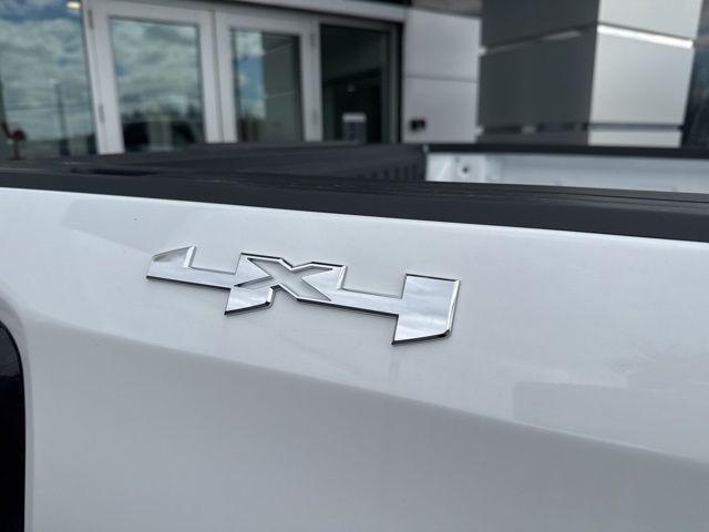 new 2026 GMC Sierra 1500 car, priced at $45,495