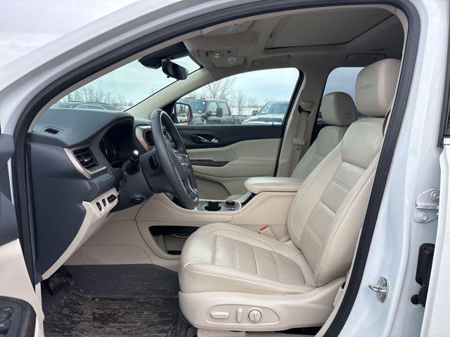 used 2022 GMC Acadia car, priced at $35,000